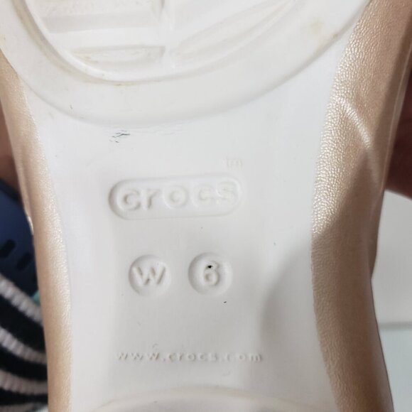 Crocs Sloane Ballet Flats - Picture 9 of 11